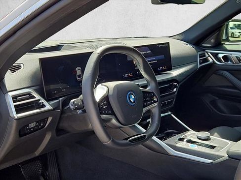 Used 2025 BMW i4 eDrive40 w/ Premium Package image 10