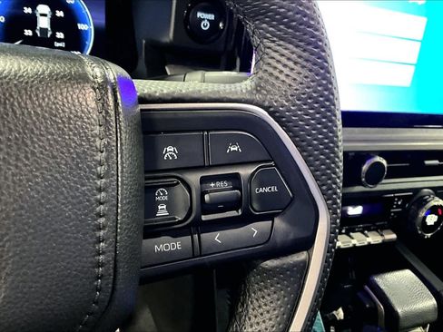 Used 2024 Toyota Tacoma Trailhunter Hybrid Double Cab image 22