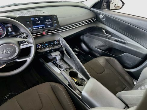 Used 2023 Hyundai Elantra SEL w/ Cargo Package FWD image 21