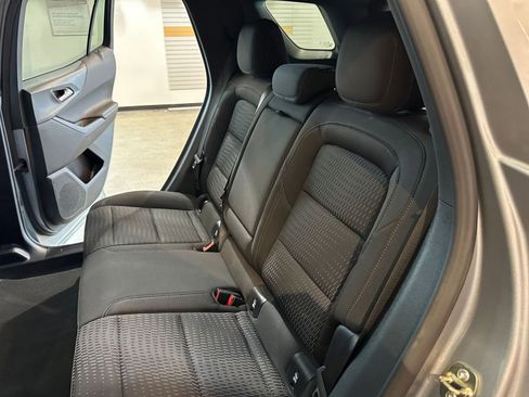 Used 2025 Chevrolet Equinox LT image 39