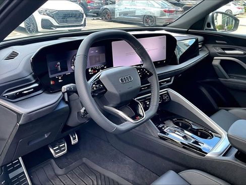 New 2026 Audi SQ5 Premium Plus image 14