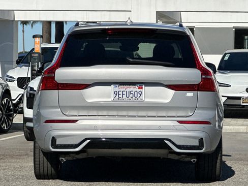 Certified 2023 Volvo XC60 T8 Ultimate image 5