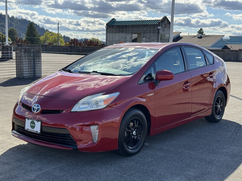 Used 2012 Toyota Prius Two FWD image 1