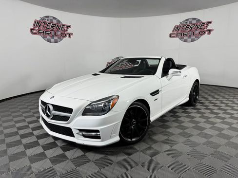 Used 2015 Mercedes-Benz SLK 250 image 1