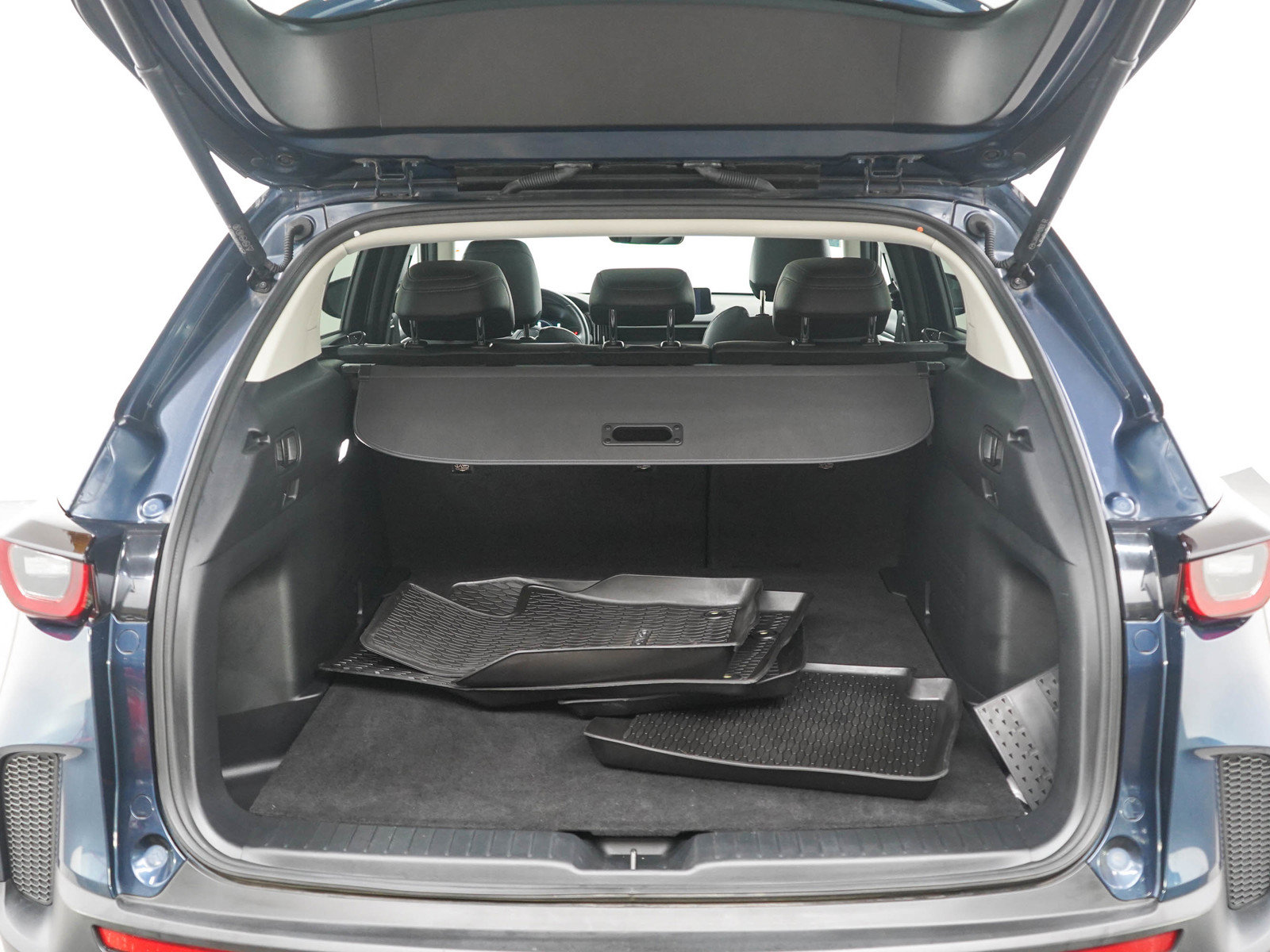 Used 2024 MAZDA CX-50 AWD 2.5 S w/ Cargo Package image 16