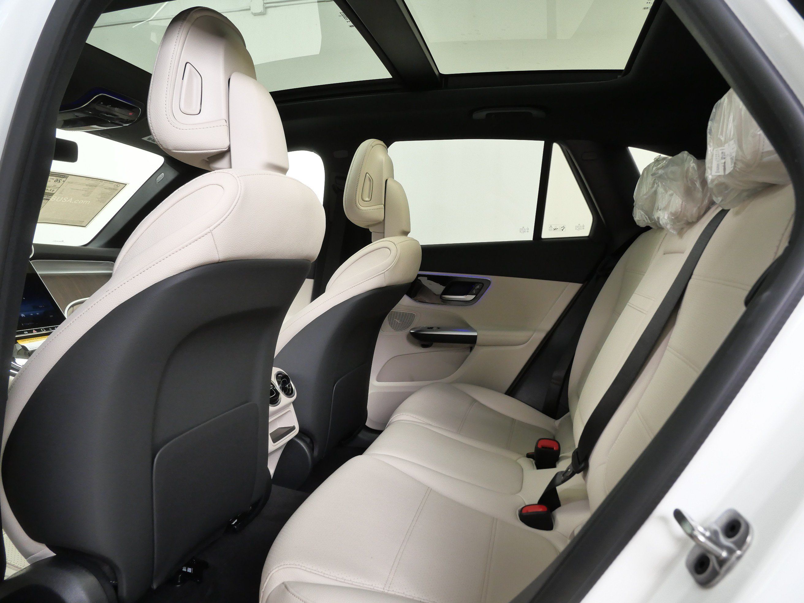 New 2026 Mercedes-Benz GLC 300 4MATIC image 10