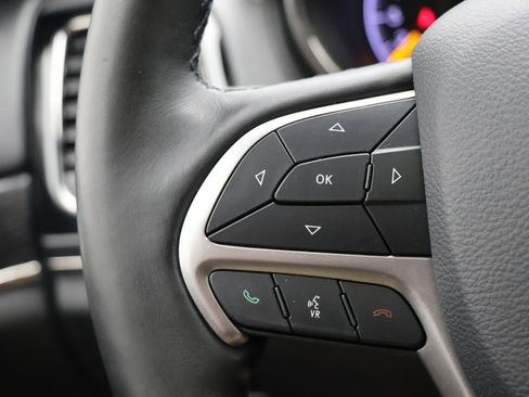 Used 2020 Jeep Grand Cherokee High Altitude image 21