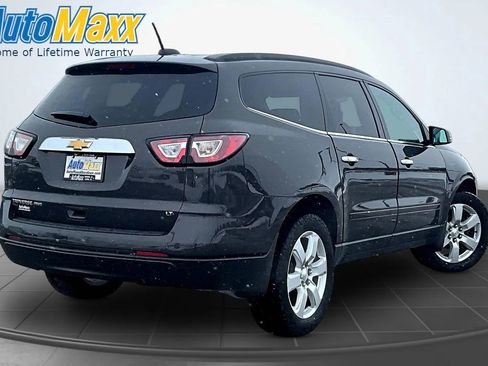 Used 2017 Chevrolet Traverse LT w/ Style and Technology Package AWD/4WD image 9