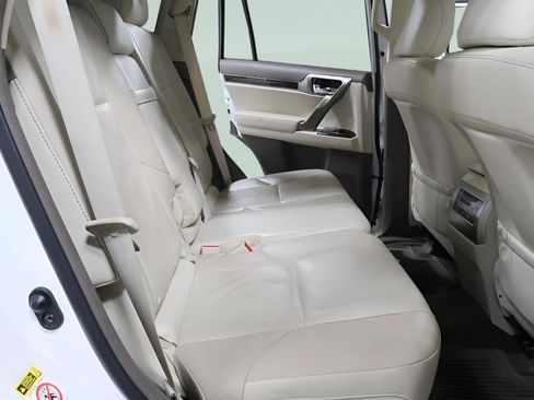 Used 2016 Lexus GX 460 460 w/ Premium Package image 30