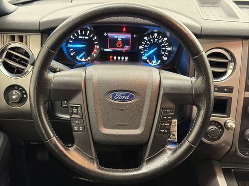 Used 2017 Ford Expedition XLT AWD/4WD image 15