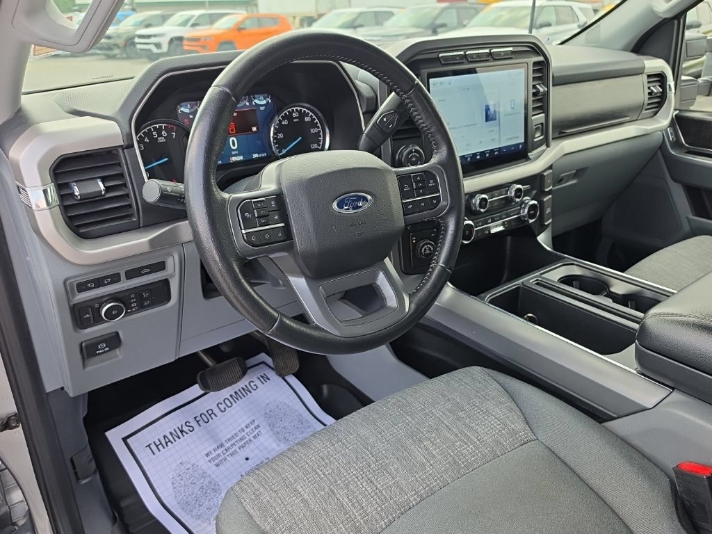 Used 2022 Ford F150 XLT w/ Equipment Group 302A High AWD/4WD image 19