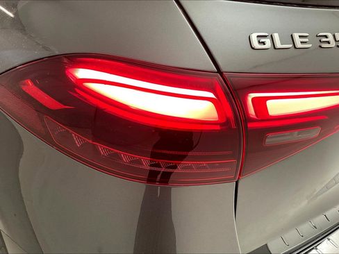 New 2026 Mercedes-Benz GLE 350 4MATIC image 14