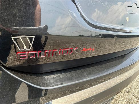 Used 2019 Chevrolet Equinox LT FWD image 24