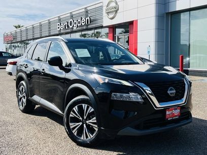 Certified 2023 Nissan Rogue SV w/ SV Premium B Package