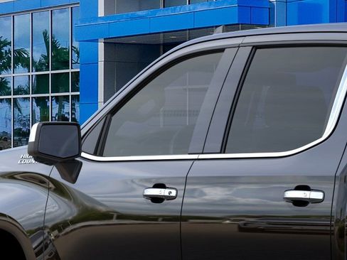 New 2026 Chevrolet Silverado 1500 High Country AWD/4WD image 12