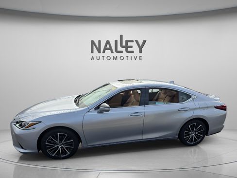 Used 2024 Lexus ES 350 w/ Premium Package image 2