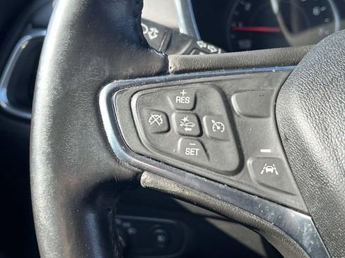 Used 2021 Chevrolet Equinox LT image 28