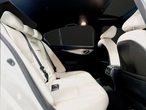 Used 2019 INFINITI Q50 Red Sport 400 w/ Sensory Package image 29