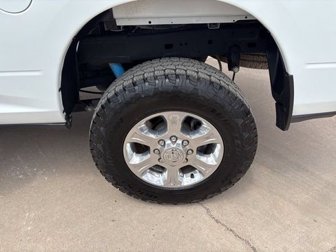 Used 2024 RAM 2500 Big Horn w/ Off Road Package AWD/4WD image 8