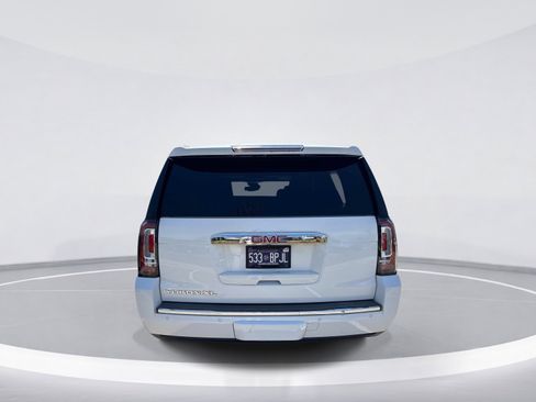 Used 2017 GMC Yukon XL Denali w/ Open Road Package image 7