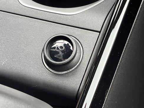 New 2025 BMW X1 xDrive28i w/ Convenience Package image 10