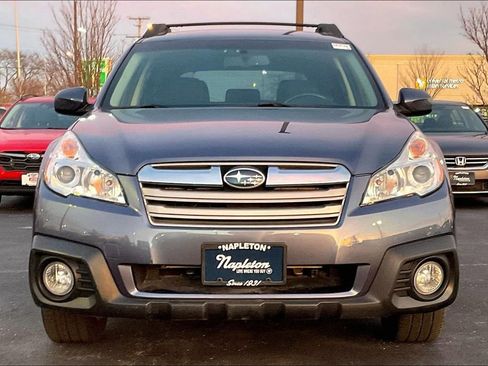 Used 2013 Subaru Outback 2.5i Premium image 2