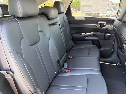New 2026 Kia Sorento S AWD/4WD image 22