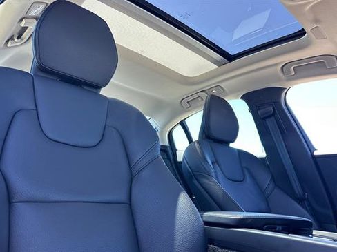 Certified 2025 Volvo S60 B5 Plus FWD image 17
