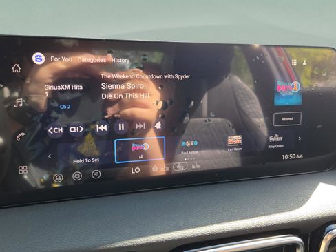New 2026 Nissan Sentra SV w/ SV Convenience Package FWD image 18