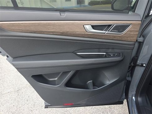 New 2026 Volkswagen Atlas SEL Premium R-Line image 13