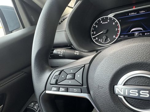 Used 2025 Nissan Sentra SV w/ Trunk Package FWD image 16