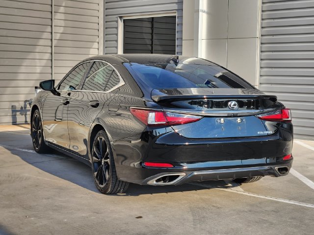 Used 2023 Lexus ES 350 F Sport w/ Accessory Package (Z2) FWD image 6