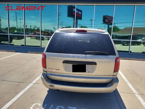 Used 2006 Dodge Grand Caravan SE w/ Popular Equipment Group I FWD image 4