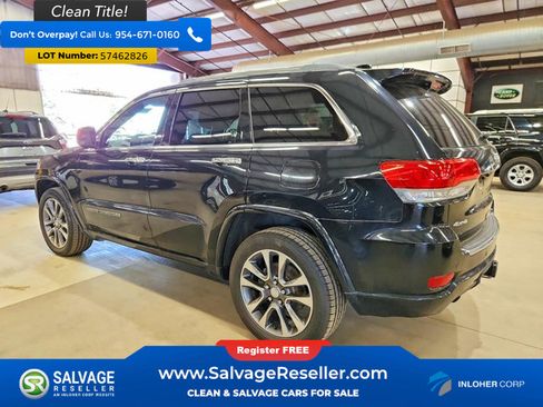 Used 2018 Jeep Grand Cherokee Overland AWD/4WD image 3