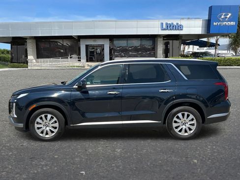 Used 2024 Hyundai Palisade SEL FWD image 6