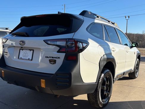 Used 2022 Subaru Outback Wilderness image 4
