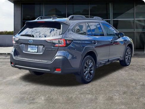 Certified 2025 Subaru Outback Onyx Edition AWD/4WD image 9