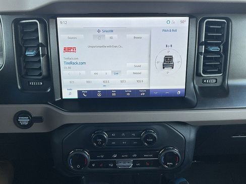 Used 2023 Ford Bronco Wildtrak AWD/4WD image 38