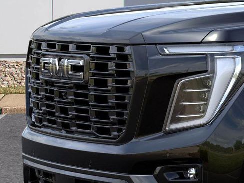 New 2026 GMC Yukon XL Denali Ultimate image 13