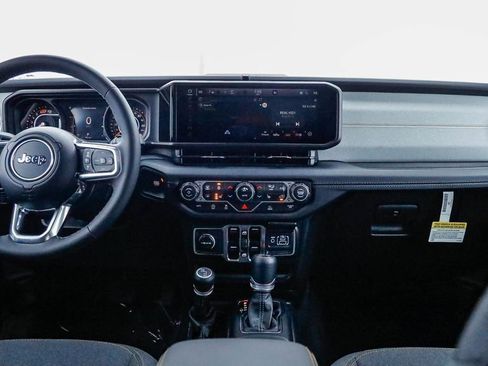New 2025 Jeep Wrangler Sahara w/ Technology Group image 13