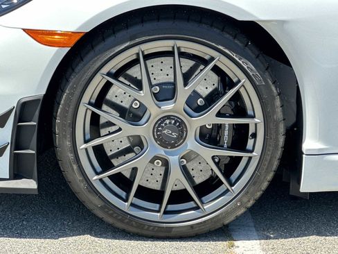 Certified 2024 Porsche 718 Cayman GT4 RS image 22