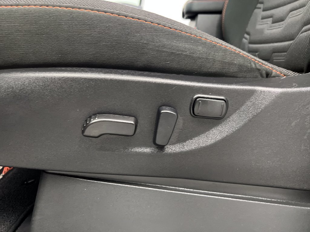 Used 2026 Nissan Frontier PRO-4X AWD/4WD image 13