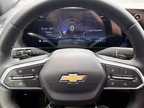 New 2026 Chevrolet Equinox LT FWD image 16