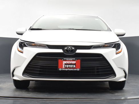 Used 2024 Toyota Corolla LE FWD image 29