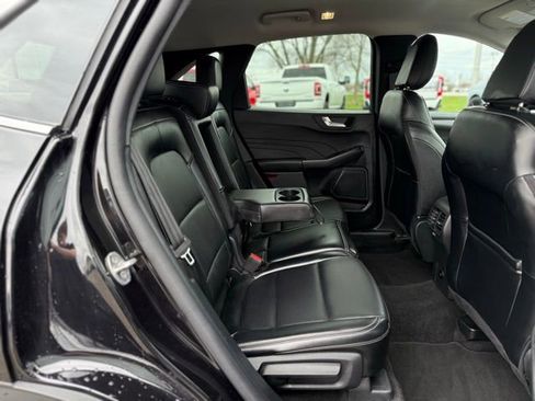 Used 2025 Ford Escape Platinum image 18