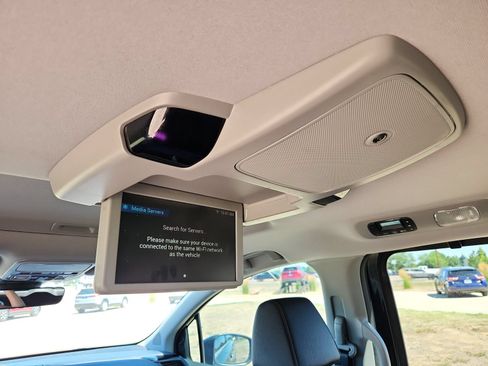 Certified 2024 Honda Odyssey Touring image 13
