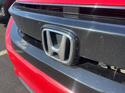 Used 2019 Honda Civic Sport image 4