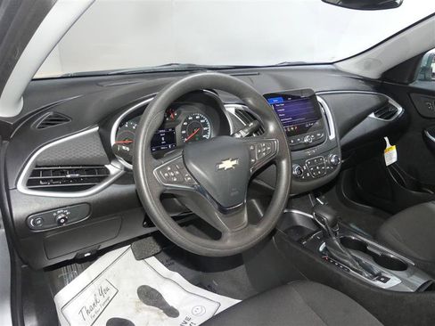 Used 2024 Chevrolet Malibu LT FWD image 21