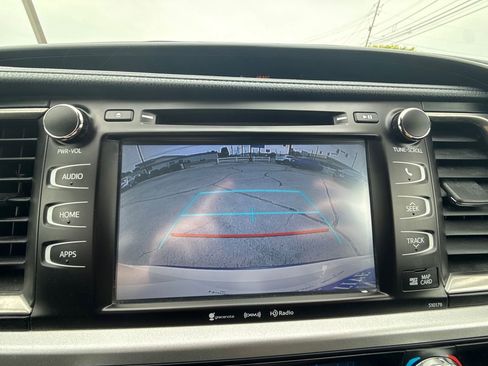 Used 2018 Toyota Highlander SE AWD/4WD image 35