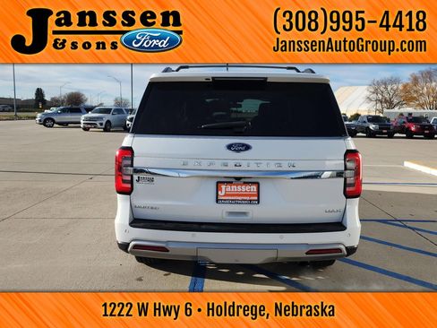 Used 2024 Ford Expedition Max Limited image 21